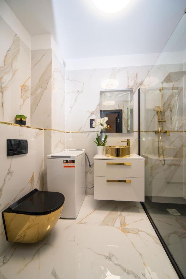 Maya'S Flats & Resorts 55 - Grano Residence Pszenna 5 กดัญสก์ ภายนอก รูปภาพ