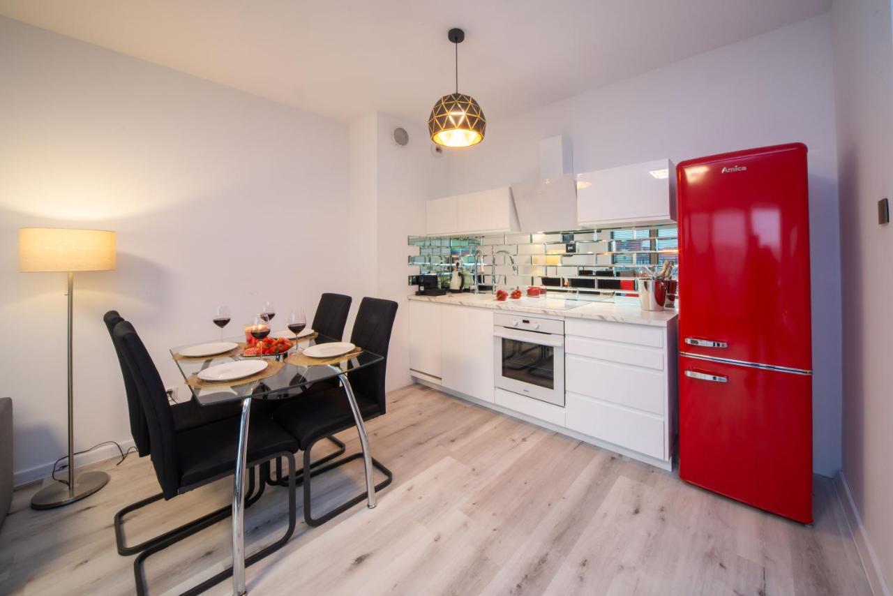 Maya'S Flats & Resorts 55 - Grano Residence Pszenna 5 กดัญสก์ ภายนอก รูปภาพ