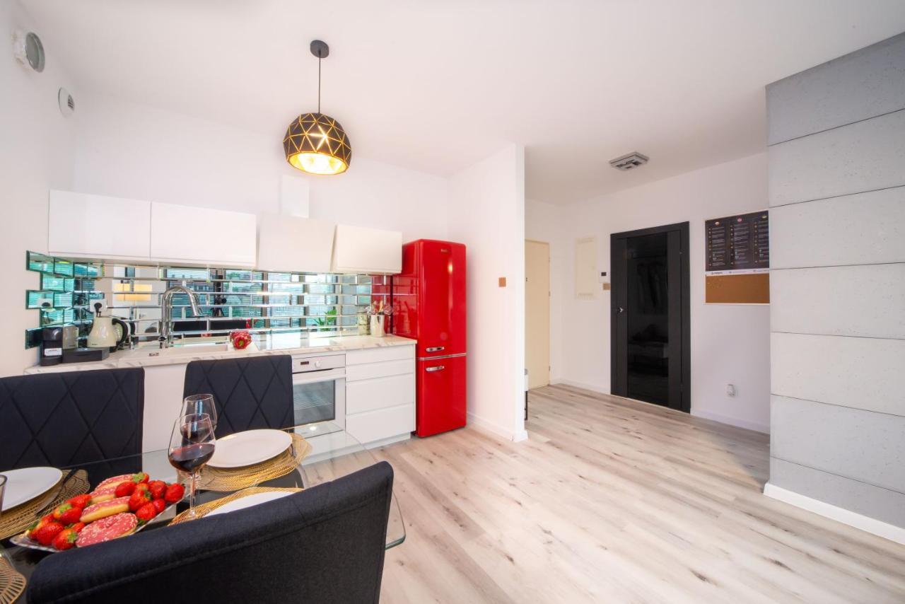 Maya'S Flats & Resorts 55 - Grano Residence Pszenna 5 กดัญสก์ ภายนอก รูปภาพ