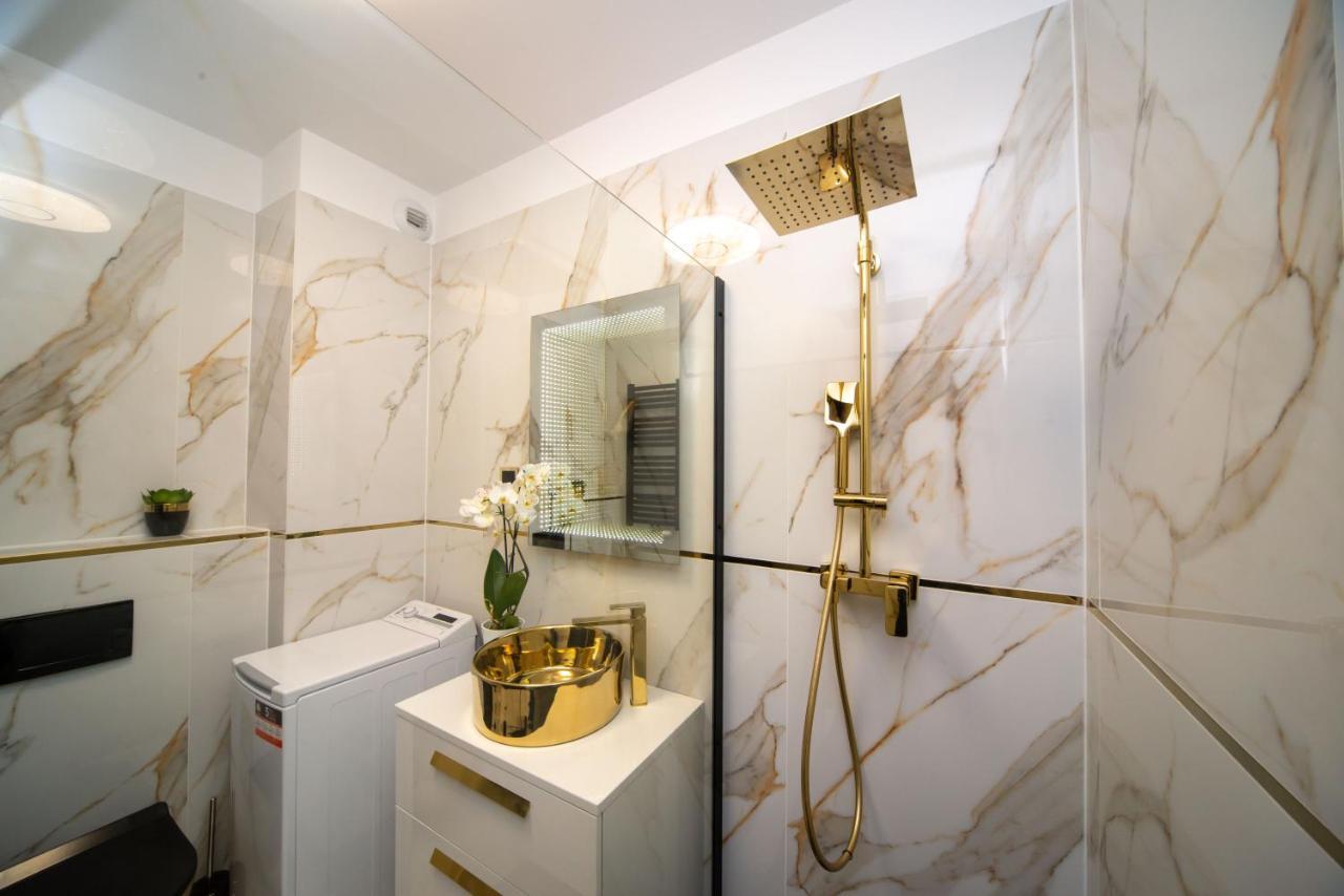 Maya'S Flats & Resorts 55 - Grano Residence Pszenna 5 กดัญสก์ ภายนอก รูปภาพ
